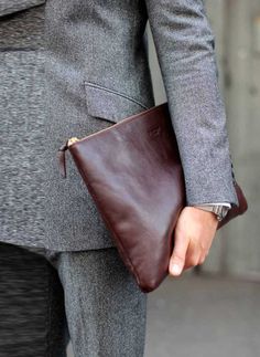 Six Simple Ways To Dress Better #mensfashion Handmade Leather Clutch, Mens Fashion Magazine, Goyard Bag, Dapper Style, Best Mens Fashion, Looking Dapper, Sharp Dressed Man, Messenger Bag Men, Mens Leather