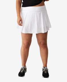 Fall in love with the pleat tennis skirt designed specifically for curves| This pleated skirt with boyleg short will become the perfect fit for those sporty days under the sunshine White Skort, Body Skirt, Pleated Tennis Skirt, Skirt White, Skirts Online, Tennis Skirt, Skirt Design, Active Women, Trendy Plus Size