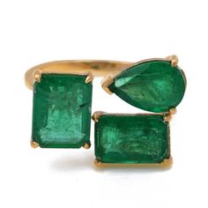 6.62 Ctw Emerald Ring in 14K YG Metal - 3.81 Grams 14k Gold Gia Certified Rings With May Birthstone, Timeless Gia Certified 14k Gold Emerald Ring, 14k Yellow Gold Pear-shaped Emerald Ring, Pear-shaped Gold Emerald Ring In 14k Gold, 14k Gold Pear-shaped Emerald Ring, Gia Certified Gold Rings For May Birthstone, Gia Certified Yellow Gold Pear-shaped Jewelry, Pear-shaped Emerald Ring In 14k Yellow Gold, Gia Certified Yellow Gold Pear-shaped Ring