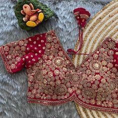 Heavy Wedding Bridal Ready to Wear Blouse Choli Crop top for Saree Lehenga Dres Kanjivaram Saree, Patola Saree, Maroon Blouse, Wedding Blouse, Georgette Blouse, Red Embroidery, Printed Saree, Readymade Blouse, Blouse Work