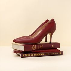 Maroon Leather, Professional Women, In Fashion, Amazing Women