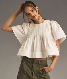 Anthropologie Summer Outfits, White Cotton Lace Top, Loungewear Brand, Cotton Lace Tops, Bright Outfits, Summer Items, Linen Tops, Linen Top Women, Linen Fashion