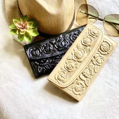 "Timeless women wallets first used in the 60's and 70's as an evolution for women accessories. Labor time: 5 hours All handcrafted one at a time by master leather artisans - 8 credit card slots - One zipper coin pocket - One Bohemian pocket - One real mirror - Two bill compartments - Metal magnetic clasp - 8\" L x 4\" W (20 x 10 cm) Because items are handmade, each leather wallet will respond to coloring slightly different. Available colors: https://www.salylimonusa.shop/shop/26388352/leather-wo Trendy Leather Wallets As Gift, Trendy Leather Wallets As Gifts, Trendy Leather Wallets For Gifts, Artisan Hand-tooled Wallets For Gifts, Leather Wallets For Women, Woman Wallet, Women's Wallets, Leather Artisan, Wallets For Women Leather