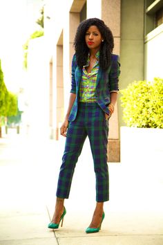 Stylepantry Chic Fits, Career Outfits, Style Pantry, Fun Outfits, Winter Work, Plaid Suit, Plaid Fashion, Plaid Blazer