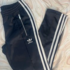 Adidas Trackpants Women’s Xs Navy With White 3-Stripes Zipper Pockets And Ankles Elastic Waist Never Worn Adidas Parachute Pants, Navy Blue Adidas, Jumpsuits Women, Adidas Joggers, Adidas Sweatpants, Adidas Crop, Grey Joggers, White Halter Maxi Dress, Ankle Leggings