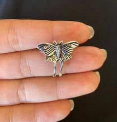 US Ring Size 6-7 Silver Metal Butterfly Open Ring, Silver Butterfly Open Ring, Silver Open Butterfly Ring, Moth Ring, Mid Rings, Big Finger, Antique Silver Rings, Antique Ring, Cute Box