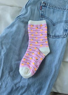 APPROX. WOMENS SIZE 5-10 It’s gonna feel like summer on your feet okay? Material: Cotton polyester blend Sox Hat, Subscription Gifts, Feel Like, Product Launch, Womens Sizes, Orange