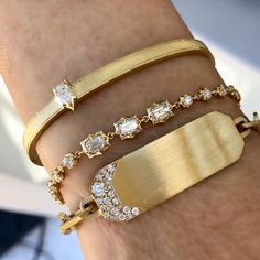 Bangles Making, Mens Gold Bracelets, Bangles Jewelry Designs, Vintage Silhouette, Gold Bangles Design, Bangle Designs, Gorgeous Jewelry, Diamond Bracelets, Simple Jewelry