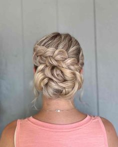 Bridesmaid Hair Inspo, Boho Braid, Bridemaids Hairstyles, Braided Updos, Pageant Hair, Prom Hair Updo, Braided Bun Hairstyles, Loose Braids, Up Dos For Medium Hair