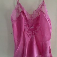 * Nwt Vintage Formit Rogers Camisole * Very Pretty Bold Pink With Lacey Bodice And Trimmed With Lace On The Bottom * 100% Polyester The Lace Is 100% Nylon * Vintage 1980s * Size 34 (10-12 Pink Camisole For Summer Nights, Sleeveless Coquette Sleep Camisole, Pink Sleeveless Camisole For Night, Sleeveless Coquette Camisole For Sleep, Feminine Sleeveless Sleepwear With Built-in Bra, Pink Summer Night Camisole, Coquette Sleeveless Camisole For Night, Sheer Camisole For Daywear, Feminine Sheer Sleeveless Camisole