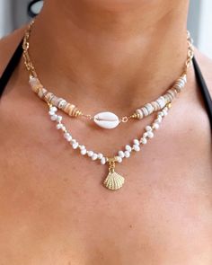 Shell Heishi Bead & Cowrie Shell Beachy Boho Choker Necklace - Etsy Shell And Pearl Necklace, Cowgirl Beach, Boho Choker Necklace, Beaded Shell, Birthday Gemstones, Bespoke Jewellery Design, Peridot Birthstone, Black Tourmaline Crystal, Beachy Boho