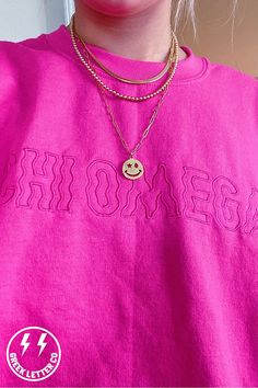 Sorority Tshirt Designs, Sorority Shirt Designs, Sorority Designs, Crewneck Design, Cute Preppy Outfits, Chi Omega, Preppy Summer, Embroidered Crewneck, Preppy Aesthetic