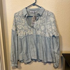 Zara. Side Medium. Brand New With Tags. Just Didn’t Fit Me. Zara Blouse, Zara Tops, Color Blue, Cute Outfits, Zara, Womens Tops, Brand New, Sewing, Tags