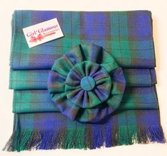 * Tartan Black Watch Sash and Rosette * Beautifully Hand-Made * You will receive 01 sash and 01 matching rosette * Generally worn over the shoulder and pinned in place at the hip. * Fabric feels very soft and drapes very well. * SASH (2 SIZES TO CHOOSE FROM)   * 25CMX210CM Approx. * 25CMX240CM Approx. * Adult standard size ROSETTE * 10x10cm Approx. * Two beautiful layer to give it a perfect volume and shape * Big safety Pin attached to the back Scottish Wedding Dress Sash, Night Wedding Dress, Scottish Wedding Dresses, Wedding Dress Royal, Tartan Sash, Scottish Celtic, Royal Stewart Tartan, Burns Night, Black Watch Tartan