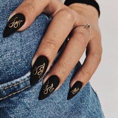 Edgy Nails, Gold Nail, Her Nails, Almond Nails Designs, Fire Nails, Dream Nails