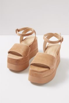 PALOMA BARCELO Marirena Flatform Sandal | EVEREVE Trendy Suede Platform Sandals, Suede Ankle Strap Platform Sandals, Modern Suede Sandals For Summer, Summer Suede Sandals With Chunky Platform, Trendy Suede Sandals With Ankle Strap, Trendy Suede Ankle Strap Sandals, Chic Suede Wedge Sandals With Platform, Paloma Barcelo, Chic Sandals