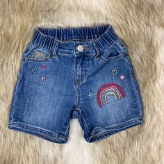 3 Year Toddler Denim Shortie Shorts Look Brand New! C1 Playful Denim Blue Jeans For Summer, Cute Cotton Jean Shorts, Playful Denim Blue Bottoms For Spring, Playful Denim Blue Bottoms, Playful Blue Jean Shorts For Spring, Gap Pink Shorts, Playful Medium Wash Bottoms For Spring, Playful Denim Shorts, Cute Jean Shorts With Pockets