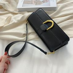 Shape: BaguetteHandbags Type: Shoulder BagsTypes of bags: Shoulder & HandbagsOrigin: CN(Origin)Main Material: PUClosure Type: HaspHardness: SOFTExterior: Flap PocketStyle: CasualModel Number: 400423Lining Material: Synthetic LeatherOccasion: VersatileGender: WOMENPattern Type: panelledNumber of Handles/Straps: SingleInterior: Cell Phone PocketDecoration: NoneItem Type: Handbags Square Baguette Bag With Mobile Phone Holder For Office, Square Baguette Bag With Hasp Closure For Office, Trendy Office Crossbody Baguette Bag, Trendy Baguette Clutch Bag For Office, Trendy Office Baguette Clutch Bag, Rectangular Baguette Bag With Hasp Closure, Office Shoulder Baguette Bag With Hasp Closure, Trendy Handheld Baguette Bag With Hasp Closure, Rectangular Baguette Bag With Hasp Closure For Daily Use