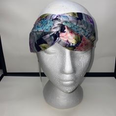 Authentic Gucci Women Floral Headband Size Medium Comes With The Box Women Headband, Headband Size, Gucci Women, Floral Headband, Floral Headbands, Gucci Accessories, Headbands For Women, Medium Hair, The Box