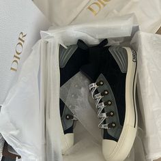 Brand New With All Details (Box,Dustbags) Size 41 Unisex, Black Christian Dior Slippers Cheep 80$, Dior D Connect Sneakers, Dior Sneakers, Dior Shoes, Womens Shoes Sneakers, Limited Time, Shoes Sneakers, Dior, Size 10