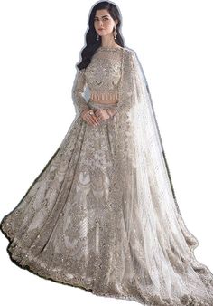 Luxury White Choli With Dupatta, White Lehnga Designs Pakistani, Luxury White Lehenga With Naqshi, White And Silver Lehenga Bridal, White Embellished Traditional Lehenga, White Lehenga Choli, Pakistani Bridal Dress, White Lehenga, Bridal Lehenga Choli