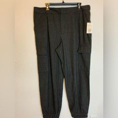 New With Tags-Excellent Condition Women Size 16 Cargo No Flaws Cargo Jogger Pants, Cargo Joggers, Pants Color, A New Day, Jogger Pants, New Day, Pant Jumpsuit, Size 16, Pants For Women