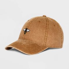 Create a perfect look for casual outings, beach trips, or picnics with the Solo Bee Dad Hat in Mighty Fine Brown color. Designed to fit perfectly, the back snap closure allows for easy adjustment. Made from soft cotton with a midweight fabric, it leaves you feeling comfy all day. Pair the hat with your favorite jeans and a cute tee to add a buzz of fun to your outfit. Easy to care for, simply hand wash and line dry or lay flat to dry to make laundry a breeze. Cotton Snapback Hat For Vacation, Casual Summer Hats With Adjustable Fit, Cotton Snapback Hat For Beach, Brimmed Dad Hat For Summer Beach, Cotton Snapback Beach Hat, Cotton Beach Baseball Cap, Casual Cotton Baseball Cap For Beach, Casual Baseball Cap For Beach, Casual Baseball Cap For Vacation