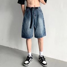 American Style Vintage Distressed Wide Leg Denim Shorts For Men Trendy Brand Zip Up Ripped Style Straight Wide Leg Jeans, Denim Shorts For Men, Pants Y2k, Casual Summer Pants, Mens Denim Shorts, Cargo Pants Outfit, Pants Summer, Knee Length Shorts, Y2k Streetwear