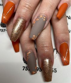 30 Beautiful Fall/Autumn Nails For Your Next Manicure - Glossnglitters Fall Toe Nails, November Nails