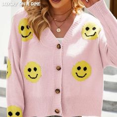 Smiley Face Cardigan, Cute Smiley Face, Smiley Emoji, Style Casual Chic, Loose Knit Sweaters, Ribbed Cardigan, Cardigan Sweaters For Women, V Neck Cardigan, Loose Sweater