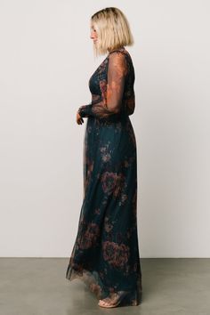 Looking for a perfect long sleeve maxi dress? This is it! Our Layla Tulle Maxi Dress is stunning in Olive + Rust. You'll wear it again and again! Tulle Maxi Dress, Tulle Material, Baltic Born, Velvet Maxi Dress, Sequin Maxi Dress, Sequin Maxi, Dress Dusty, Chiffon Material, Sleeve Maxi Dress