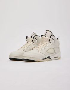 Shoes For Boys Jordan, Air Jordan 5 Retro Oreo, Jordan Retro 5, Jordan 5 Retro, Air Jordan 5 Retro, Clean Aesthetic, Jordan Air, Air Jordan 5, Jordan 5