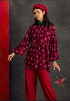 G.S.  burgundy blouse with flower pattern  Tag size : S Chest: 53cm/ 20.86in Length: 81cm/ 32in 100% viscose Red Tunic Tops For Fall, Red Fall Tunic Top, Red Floral Print Rayon Blouse, Floral Print Rayon Blouse For Work, Fall Rayon Tunic, Printed Rayon Blouse For Fall, Fall Printed Rayon Blouse, Floral Print Rayon Tops For Fall, Printed Tunic Blouse For Fall