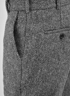 Crafted from Pure 100% Premium Authentic Harris Tweed Wool, elevate your formal demeanour with our Tweed Pants. 
 
 Harris Tweed is one of the rarest and most loved fabrics in the world. This versatile garment will instantly put together any look. 
 All Harris Tweed is made from 100% virgin wool that is dyed and spun in the Western Isles of Scotland. The finished yarn is then delivered to the homes of crofters throughout the Outer Hebrides where, in a tradition that is centuries old, it is woven Men Pants Pattern, Masculine Elegance, Grey Tweed Suit, Herringbone Tweed Jacket, White Linen Suit, Green Velvet Jacket, Peaky Blinders Suit, Tweed Run, Tweed Men