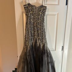 Selling My Mac Duggal Couture Dress In A Size 14. Comes From A Pet And Smoke-Free Home. The Dress Is Brand New Never Worn. Beads Are Still Intact. If You Would Like To See Additional Photos, Please Feel Free To Ask. I Paid $2300 But Selling For $800 Embellished Gown With Sweetheart Neckline For Cocktail, Embellished Sweetheart Neckline Cocktail Gown, Embellished Silk Evening Dress For Prom, Elegant Beaded Dress With Sweetheart Neckline, Mac Duggal Dresses, Couture Dress, Mac Duggal, Couture Dresses, The Dress