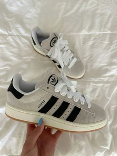 High-top Adidas Suede Skate Shoes, Adidas High-top Suede Skate Shoes, White Adidas Suede Skate Shoes, White Suede Adidas Skate Shoes, Adidas Campus Shoes, Adidas Samba Outfit, Trendy Shoes Sneakers, Dr Shoes, Pretty Shoes Sneakers