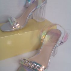 New Forever 21 Transparent-Heels Iridescentstraps Silver Chain Accent Display Item Size 6m Questions? Leave A Comment Below! Iridescent Synthetic Heels, Iridescent Heels For Spring, Spring Glamorous Heels With Clear Strap, Glamorous Spring Heels With Clear Strap, Shiny High Heels For Spring, Spring Iridescent Synthetic Heels, Iridescent Open Toe Heels For Party, Iridescent Open Toe Heels For Spring, Iridescent High Heels For Summer