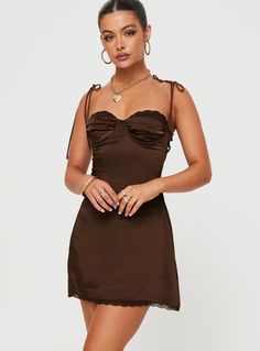 Wayzer Mini Dress Chocolate Outfits Night Out, Vegas Dresses, Clubbing Outfits, New Years Eve Dresses, Eve Dresses, Eve Outfit, New Years Eve Outfits, Disco Outfit, Date Night Dresses