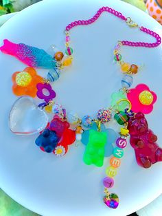 Pinup Jewelry, Glittery Jewelry, Kitsch Fashion, Gummy Bear Candy, Kawaii Necklace, Pastel Jewelry, Cupcake Charms, Candy Jewelry, Custom Candy