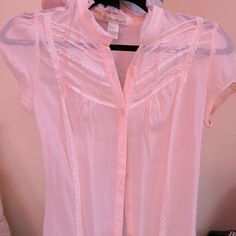 Light Pink Brand New Silk Blouse Cute Pink Blouse For Daywear, Spring Night Out Short Sleeve Shirt, Spring Short Sleeve Shirt For Night Out, Feminine Blouse For Night Out, Forever 21 Summer Button-up Blouse, Forever 21 Shirt For Spring Day Out, Spring Night Out Cotton Blouse, Forever 21 Summer Shirt For Day Out, Feminine Button-up Blouse For Night Out