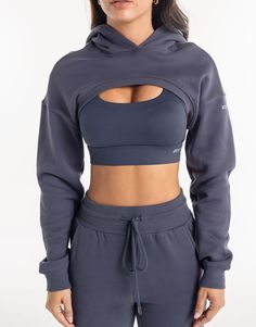 Meet the High Cut Hoodie, the perfect layering piece that deserves to be a part of the all-year rotation. The ultra cropped length is the High Cut Hoodie's best attribute, great for showing off your sportsbra and/or bikini. Add in a hoodie and you've got a top that can provide style and warmth - Super soft cotton/polyester blend - In-trend ultra cropped silhouette - Large hood - Designed to flatter every size - Worn by our inhouse team for the perfect fit 62% Cotton, 38% Polyester Bella is wearing a Small She is 170cm (5'6") tall with an 33" bust, a 25" waist and 36" hip Fitted Cropped Athleisure Hoodie, Sporty Stretch Hoodie For Layering, Stretch Cropped Activewear For Winter, Winter Cropped Stretch Activewear, Sportswear Cropped Crop Top For Loungewear, Sportswear Crop Top For Loungewear, Winter Streetwear Stretch Crop Top, Fall Sports Crop Top, Sporty Cropped Crop Top For Fall