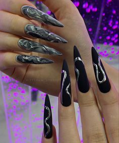 Beige Nails Design, Ideas Uñas, Purple Glitter Nails, Black Stiletto Nails, Diy Acrylic Nails