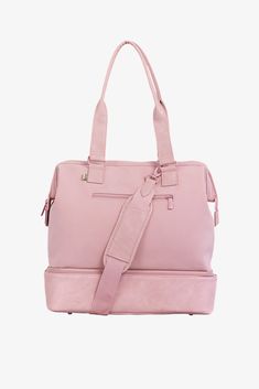 Beis Mini Weekender, Mini Weekender Bag, Personal Item Bag Travel, Beis Weekender Bag, Cute Travel Bags, January Motivation, Pink Travel Bag, College Girl Gifts, The Minimalists