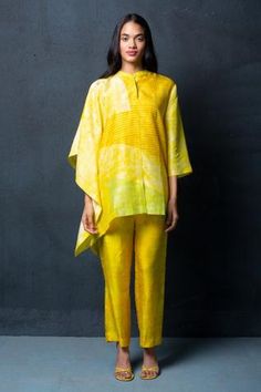 Lemon and light yellow draped shirt tunic with geometric abstract print. Paired with printed pant.
Component: 2
Pattern: Printed
Type Of Work: Abstract,Geometric
Neckline: Mandarin
Sleeve Type: Long
Fabric: Dupion Silk
Color: Yellow
Other Details: 
Abstract print
Occasion: Work - Aza Fashions Long Kurti Patterns, Cotton Suit Designs, Co Ords Outfits, Silk Pant, Diy Clothes And Shoes, A Line Kurta, Yellow Abstract, Pant Set For Women, Simple Pakistani Dresses