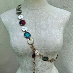 Circa Late 1960's-70's, Uncommon, Hand Crafted, Multiple Cult-Color Watch Dials/ Faces And Chain Belt. Approx 1" Diameter Watch Faces X Approx 42" Long. It Can Be Doubled , Use As Belt Or Necklace. Purchased At A Shop In Santa Fe. Its A Great Fun Piece. Button Choker, Charm Belt, Jewelry Belt, Kitsch Decor, Band Fashion, Antique Watch, Watch Belt, Vintage Chain, Beautiful Belts