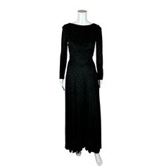 Vintage 70s Maxi Dress Women's XS Adri Clothes Circuit Black Velvet Dark Floral Gown Witchy The incredible hauntingly beautiful maxi dress is made of what I believe to be is a velvet floral. The material reminds me so much of 90s fashion but after doing some research, this specific label was only active during 1968-1972. Dress is partially lined in the bodice, is somewhat sheer and zips up the back. It has a very modern yet timeless spooky look! Oh, and it even has POCKETS! LABEL: Clothes Circuit A Division of Anne Fogarty, Designed by Adri FABRIC: feels like velvet MARKED VINTAGE SIZE: - SHOULDERS: 14.5" SHOULDER TO WAIST: 15" SLEEVE LENGTH: 23.5" BUST: 35" WAIST: 25" across lowest waist seam, 26" across center, 31" across top where waist trim starts HIPS: 36" LENGTH: 58" CONDITION: great 1972 Dress, Anne Fogarty, 70s Maxi Dress, Beautiful Maxi Dresses, Floral Gown, Hauntingly Beautiful, Dark Floral, Womens Maxi Dresses, Dress Clothes For Women