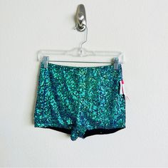 Nwt Charlotte Russe High Rise Mermaid Green Sequin Shorts Size M Zips In Back I Have A Sequin Star Top That Would Pair Perfectly With These Shorts In My Closet! Rave Festival Edm Night Life Party Club Sequin Flip 2010s R-29 Night Life Party, Mermaid Green, Black Lace Shorts, Black High Waisted Shorts, Tie Shorts, Sequin Shorts, Rave Festival, Green Sequins, Star Top