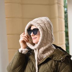 Christmas Presents For Her, Helmet Hat, Cable Knit Hat, Fall Winter Trends, Knit Alpaca, Knitted Hood, Hooded Scarf, Presents For Her, Winter Trends