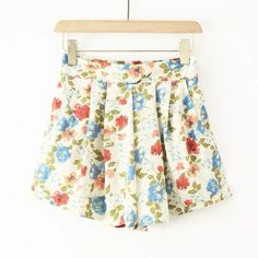 High Waist Floral Print Skirt For Summer, Floral Print Summer Skirt, Summer Skirts With Built-in Shorts, Spring Shorts With Elastic Waistband, Summer Skirt Shorts With Built-in Shorts, Summer Skirt With Floral Print, Trendy Pleated Skirt Shorts For Spring, Trendy Pleated Skirt-style Shorts For Spring, Short Floral Print Skirt For Spring