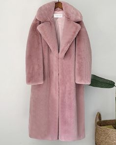 zurich pink oversized faux fur coat | furever faux fur Mink Faux Fur Coat, Winter Faux Fur Coat, Oversized Faux Fur Coat, Fall Outfits Korean, Fluffy Fabric, Womens Faux Fur Coat, Winter Fur Coats, Warm Winter Jackets, Fluffy Coat